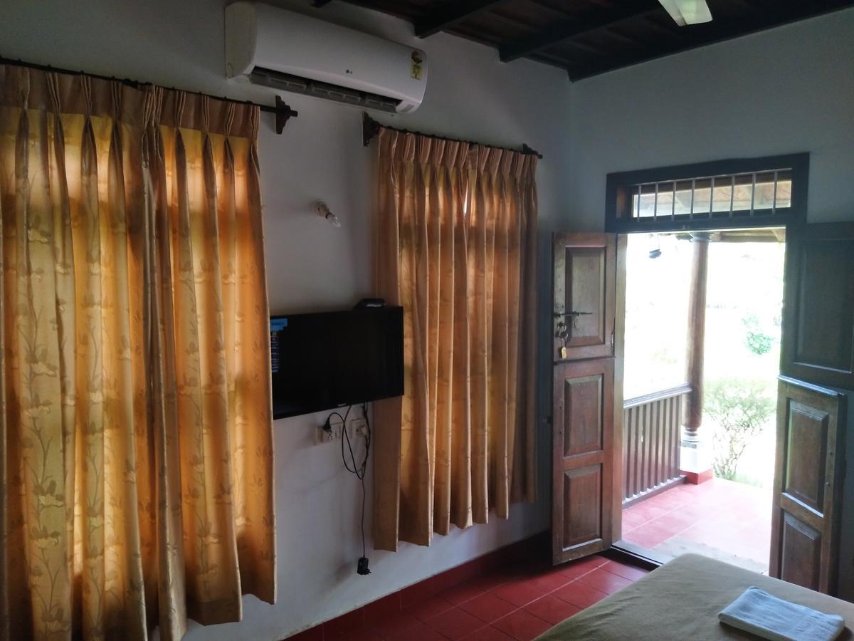 Beach Paradise Alappuzha Exterior photo