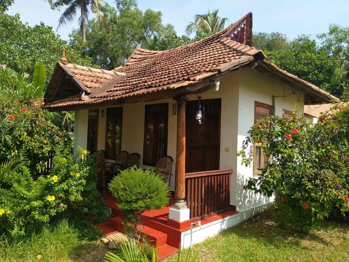 Beach Paradise Alappuzha Exterior photo
