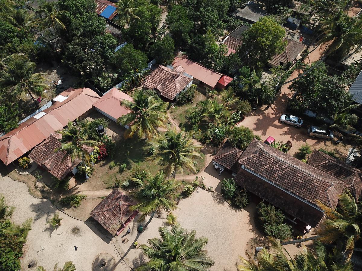 Beach Paradise Alappuzha Exterior photo
